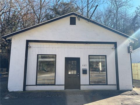 Photo of 157 Main Street, Eureka Springs, AR 72632 (MLS # 1338007)