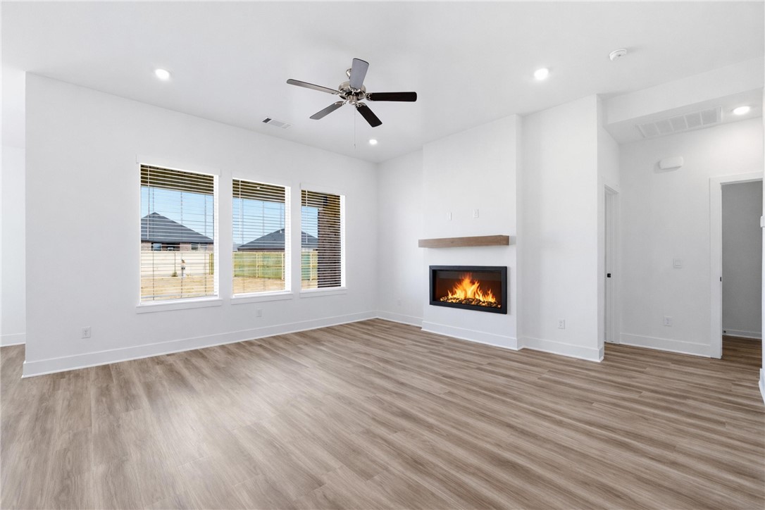 Goose Creek Village Ph. 5 - Residential Lease