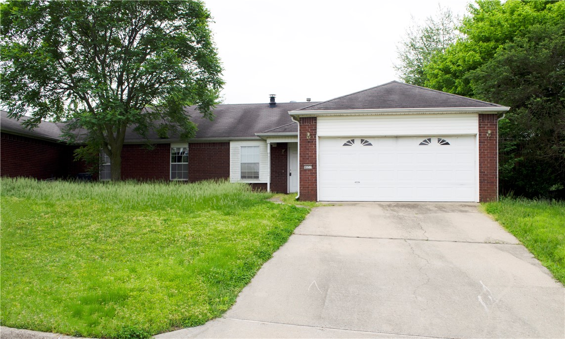 Newly renovated! Great 3-bedroom duplex located off Wedington - close to U of A campus, shopping, restaurants, and I49 access. Unit comes with refrigerator, oven/range, dishwasher, and microwave. Spacious living room with gas fireplace. Fenced backyard with covered back patio to enjoy the upcoming summer months! Tenant responsible for electric, water, trash, gas, cable/internet, lawn care, washer, and dryer. Applications to be completed online through www.nwarealtypm.com. Showings are through appointments only. Owner holds active AR Real Estate license.