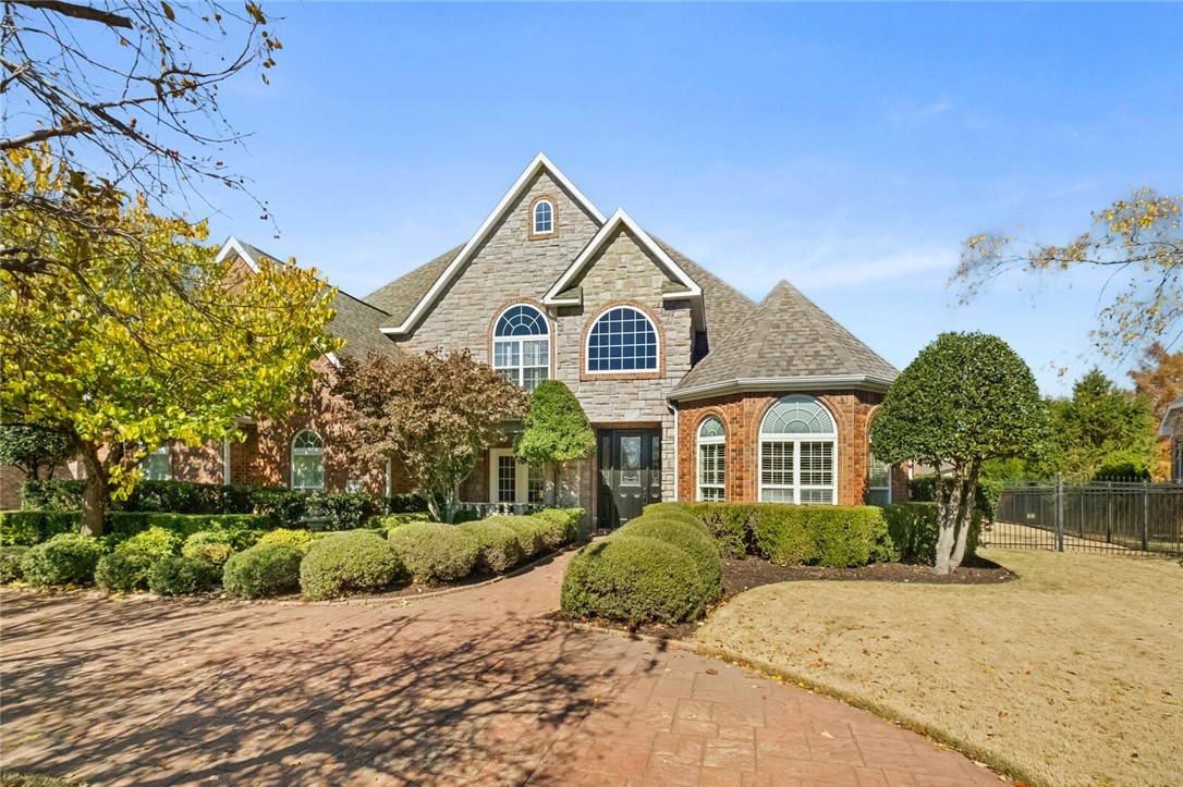 Pinnacle - Residential