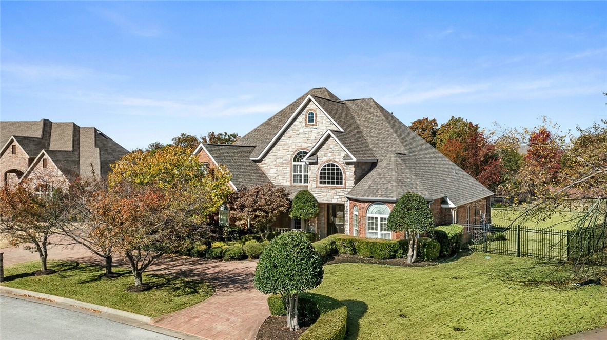 Pinnacle - Residential