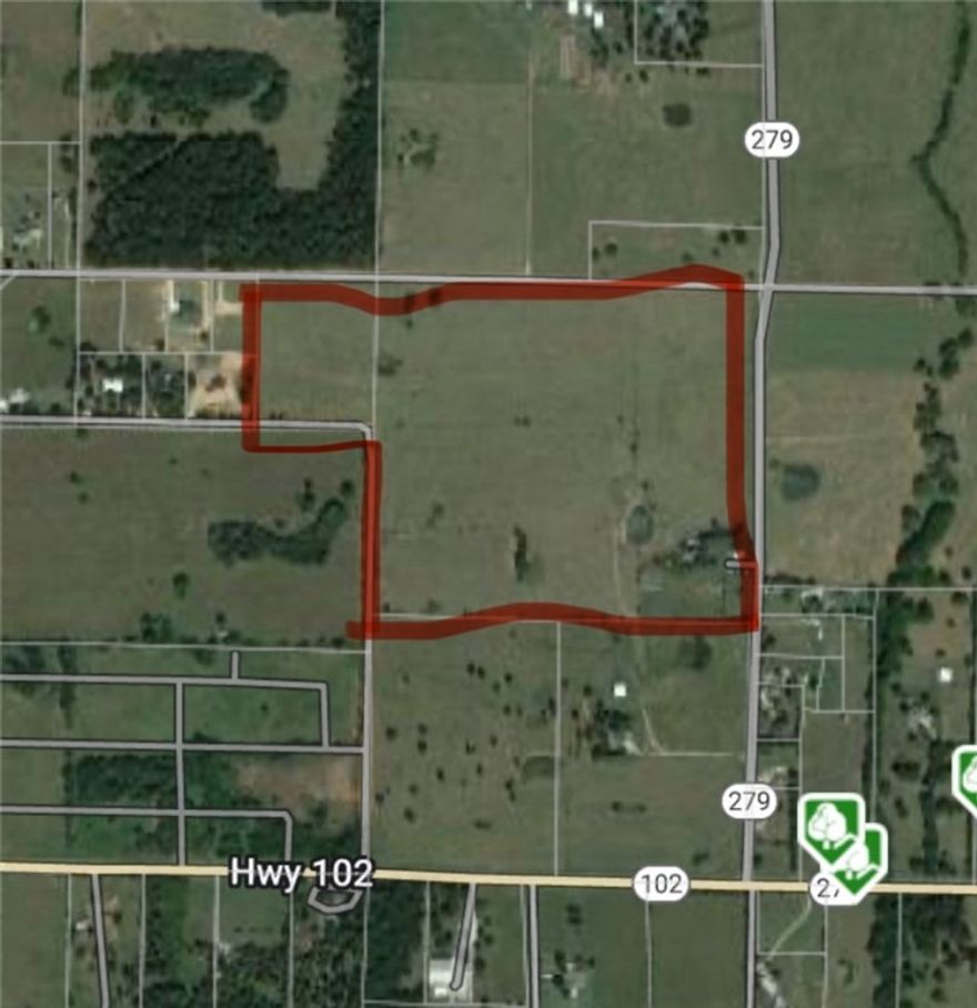 Beautiful property located on hwy 279 with frontage on Noah rd and Kitty rd.