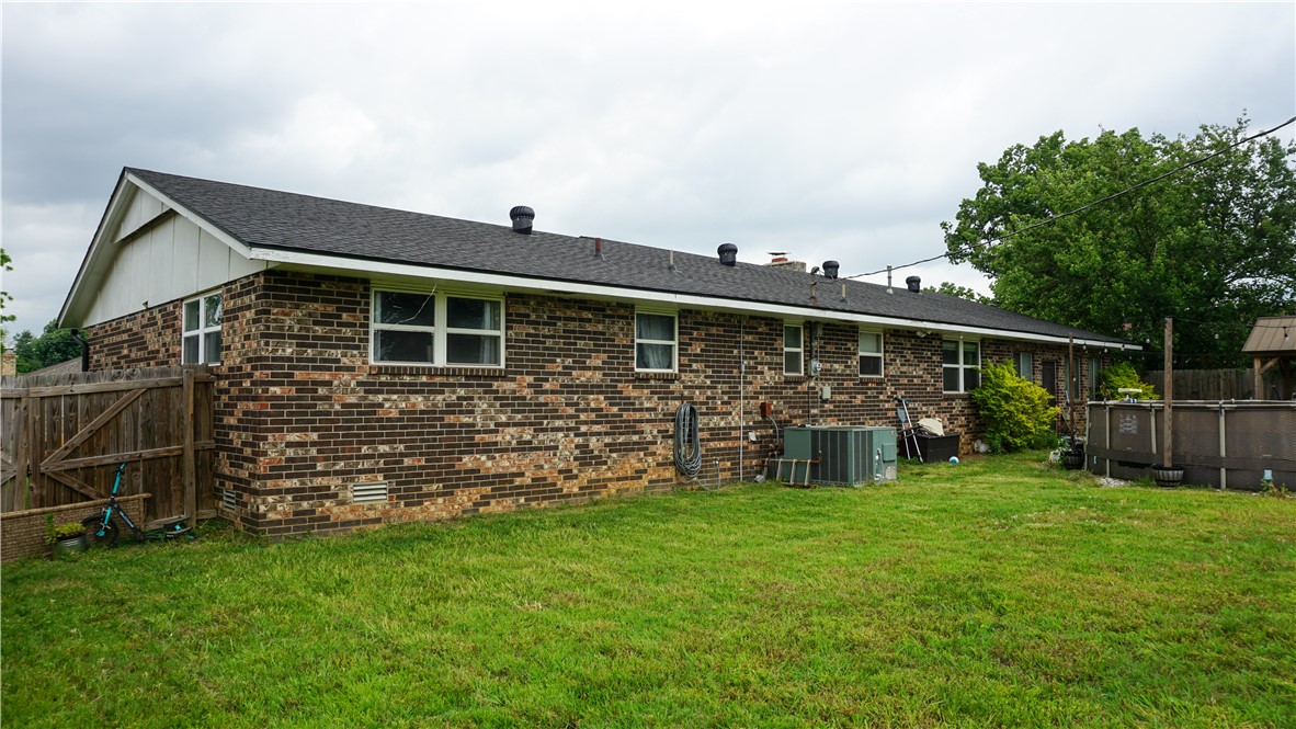 Norwood Acres 2nd Rogers - Residential