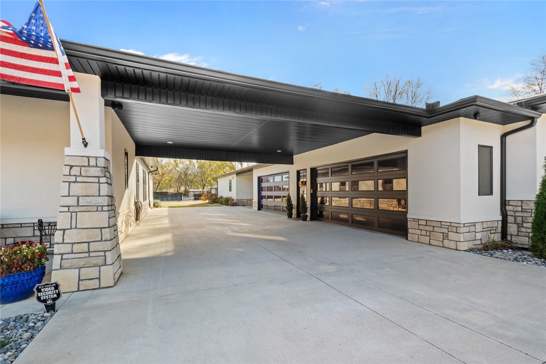 Ozark Acres-Cave Springs - Residential