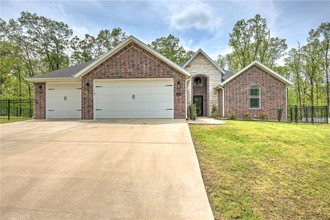 Photo of 1 Kent Drive, Bella Vista, AR 72714 (MLS # 1343184)