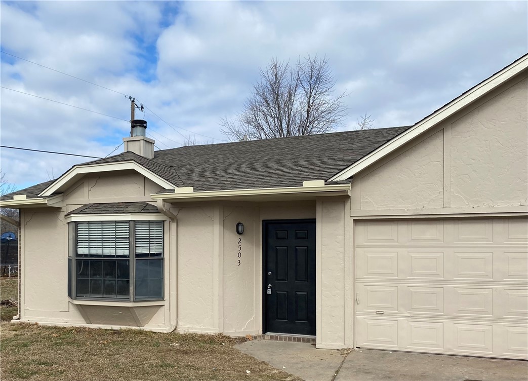 2 bed 1 bath with LED light fixtures, water saving fixtures and a fenced backyard. Close to I49, shopping, parks, Rogers Aquatic Center, Razorback Greenway bike trails, and so much more! Dryer included but not warranted. **Renters insurance required. $25 per month per pet added to rent.**