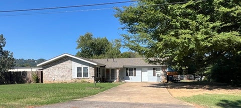 Photo of 201 N Cumberland Avenue, Russellville, AR 72801 (MLS # 1362632)