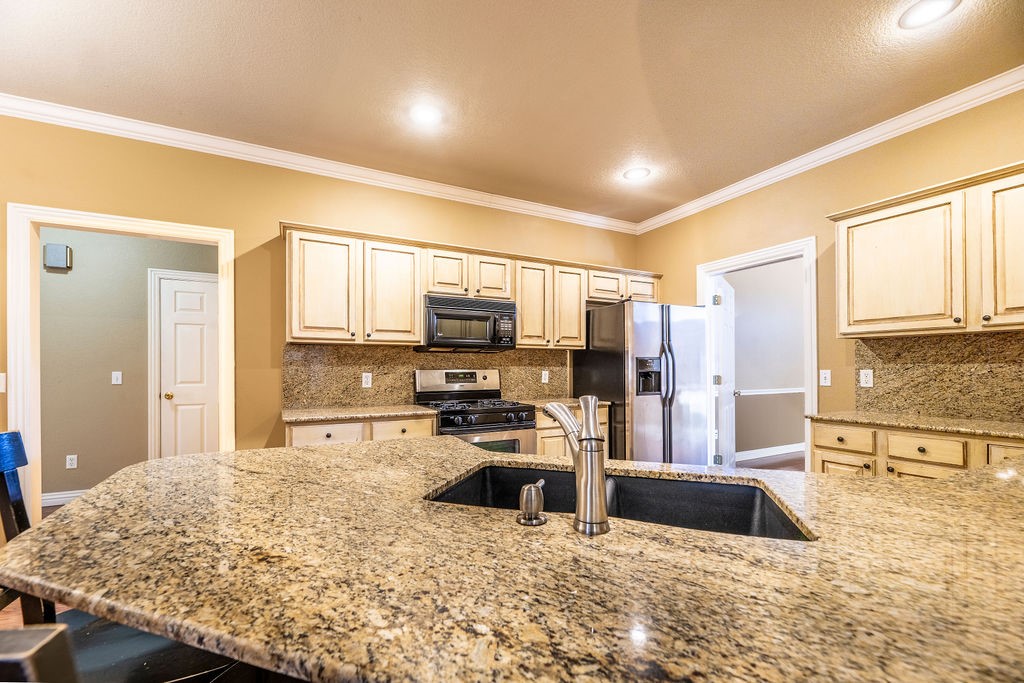 Madison Ave - Residential