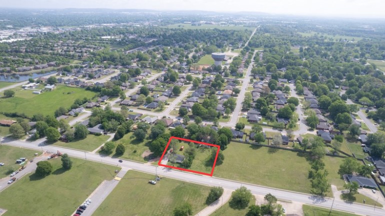 9-17-30 Springdale Outlots - Land