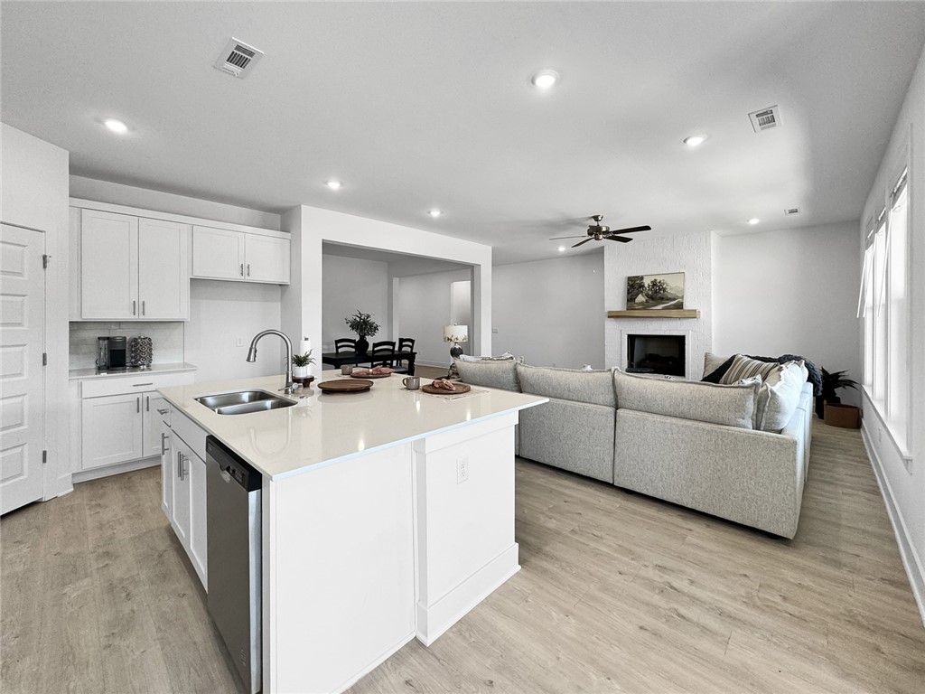 Riverwalk - Residential