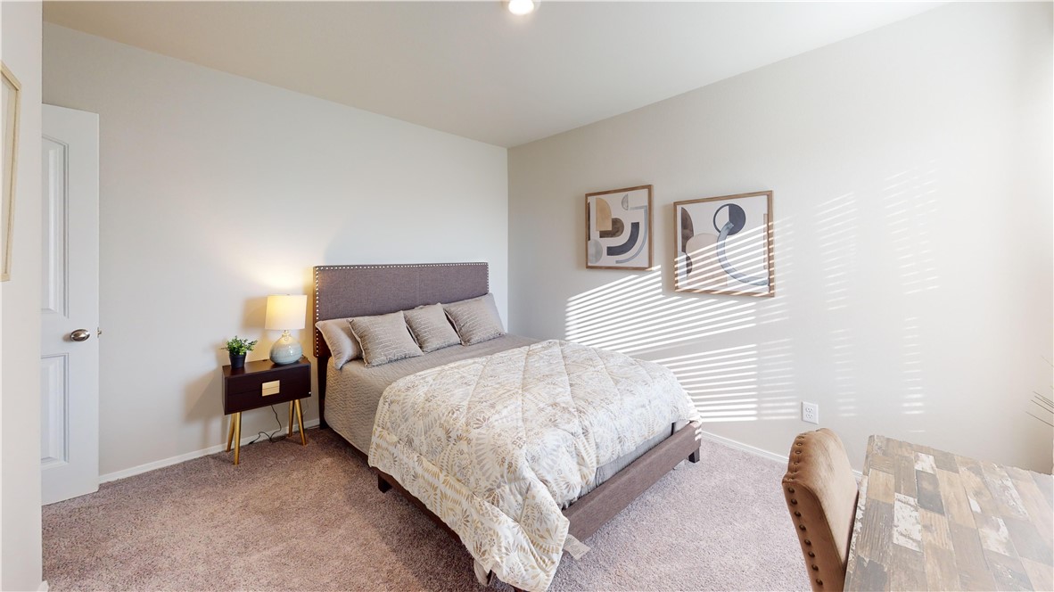 STOKENBURY FARMS VI - Residential