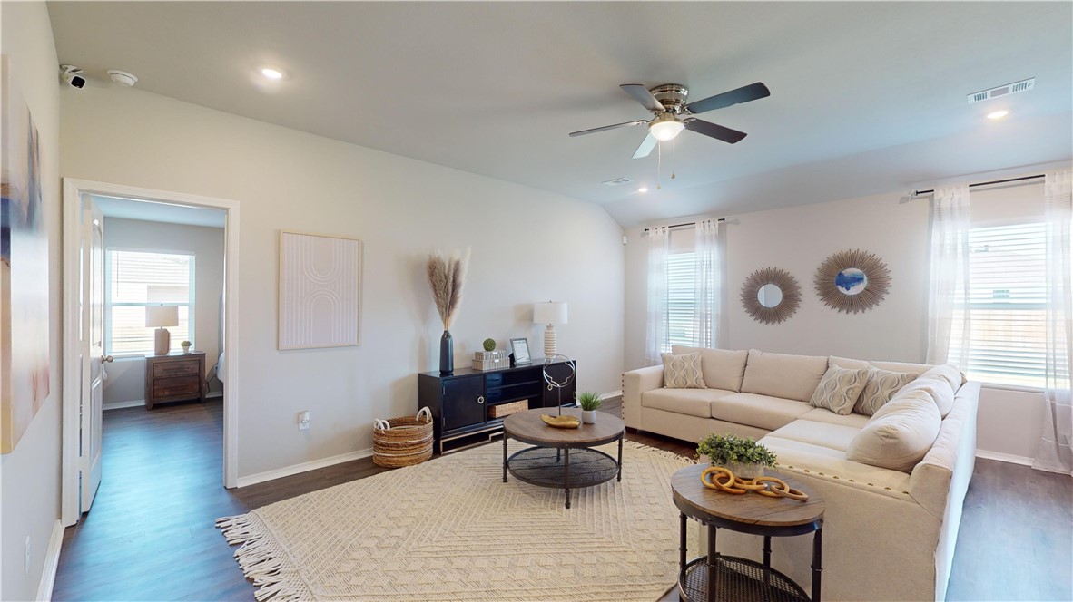 STOKENBURY FARMS VI - Residential