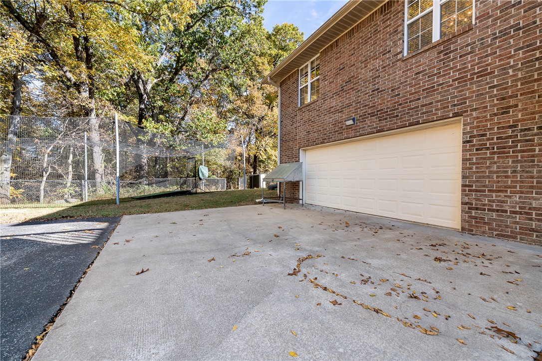 Hyland Park Rogers - Residential