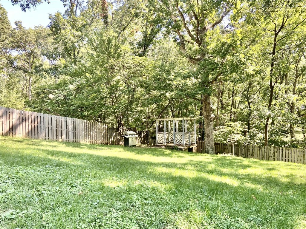 Worcester Sub Bvv - Residential Lease