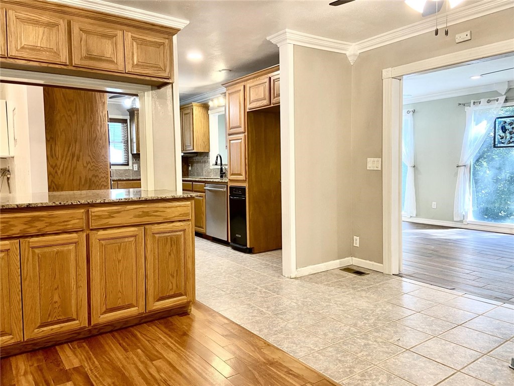 Worcester Sub Bvv - Residential Lease