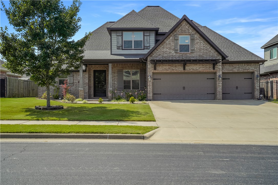 Charming Home in a Prime Bentonville Location! Welcome to 105 NW White Oak Road, a beautiful residence that perfectly blends comfort, style, and convenience. Nestled in a serene neighborhood, this home offers spacious living areas, abundant natural light, and modern finishes throughout.