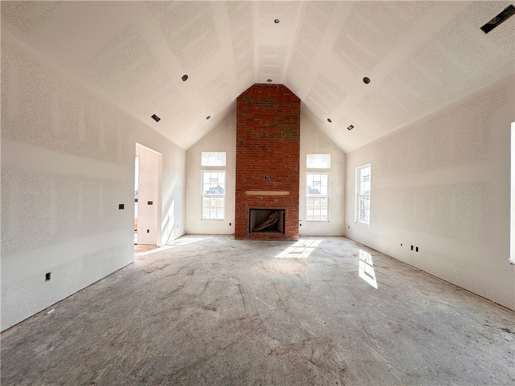 County Line Square - Residential