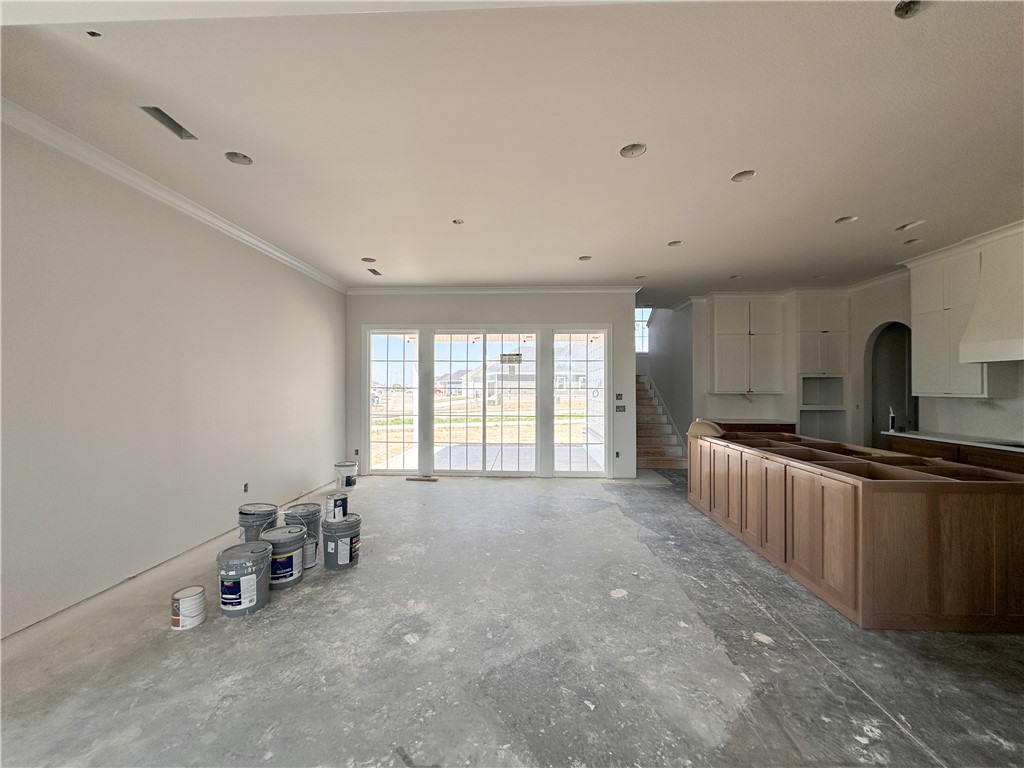 County Line Square - Residential