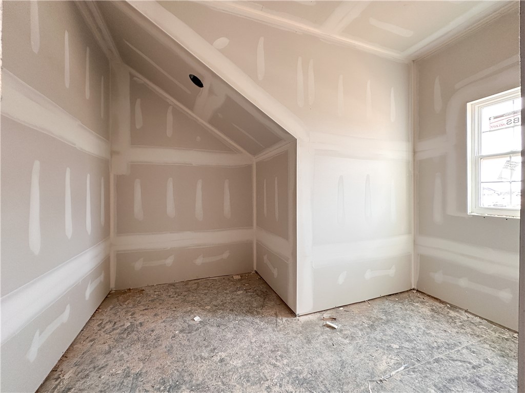 County Line Square - Residential