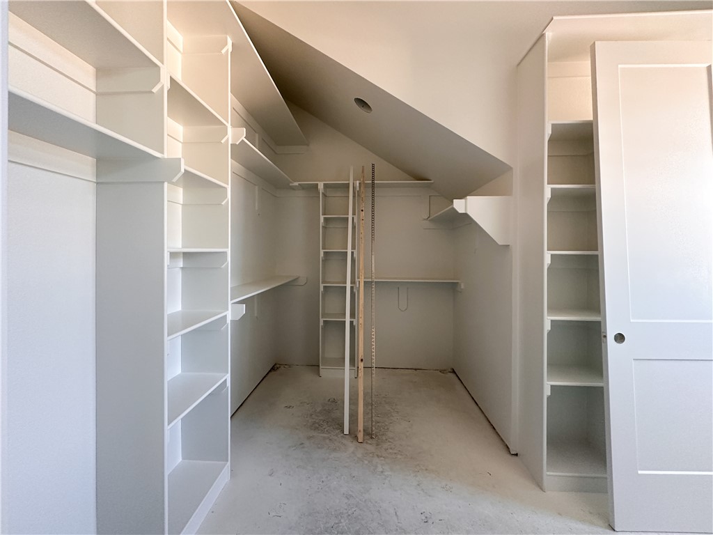 County Line Square - Residential