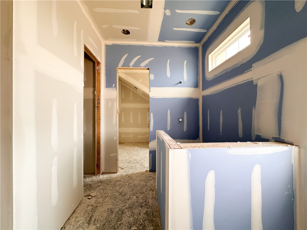 County Line Square - Residential