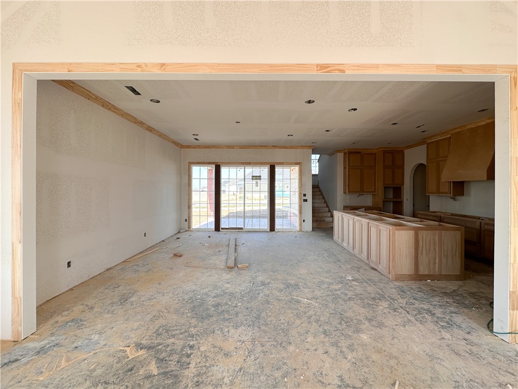 County Line Square - Residential