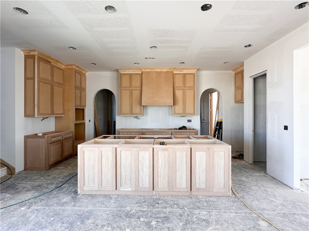 County Line Square - Residential