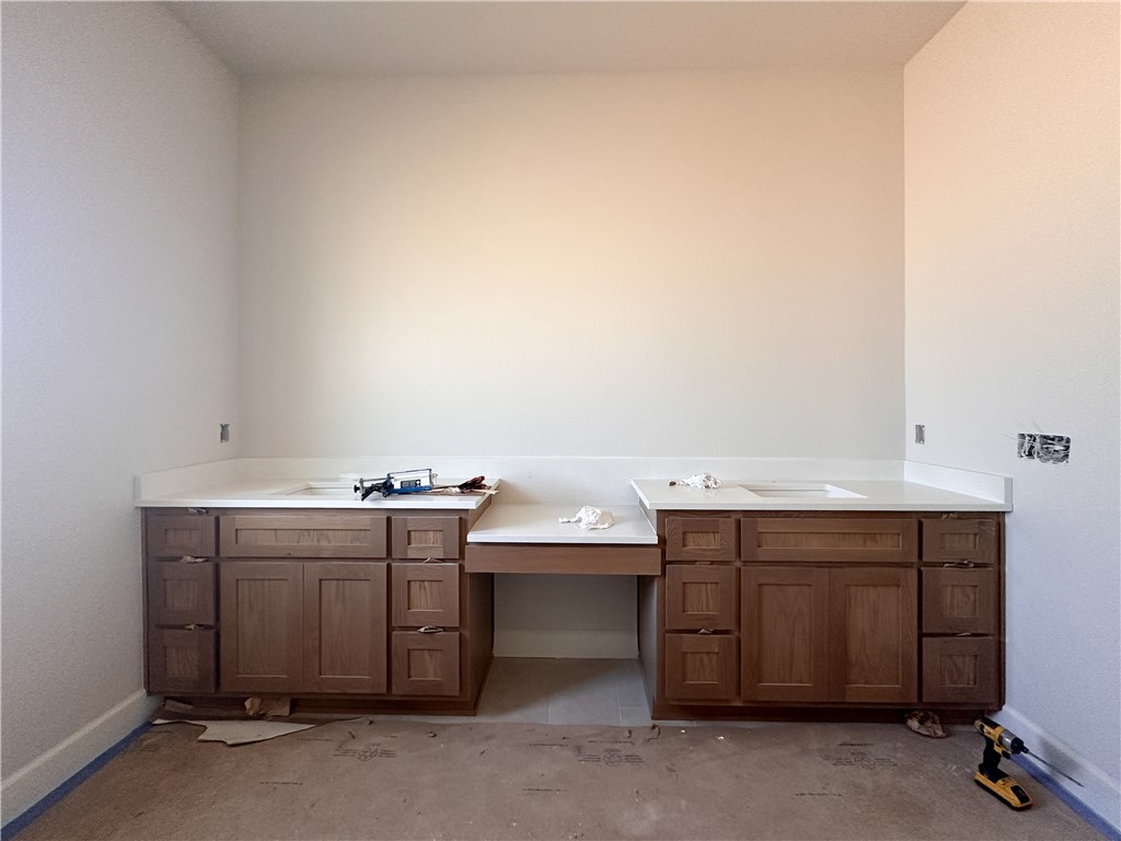 County Line Square - Residential