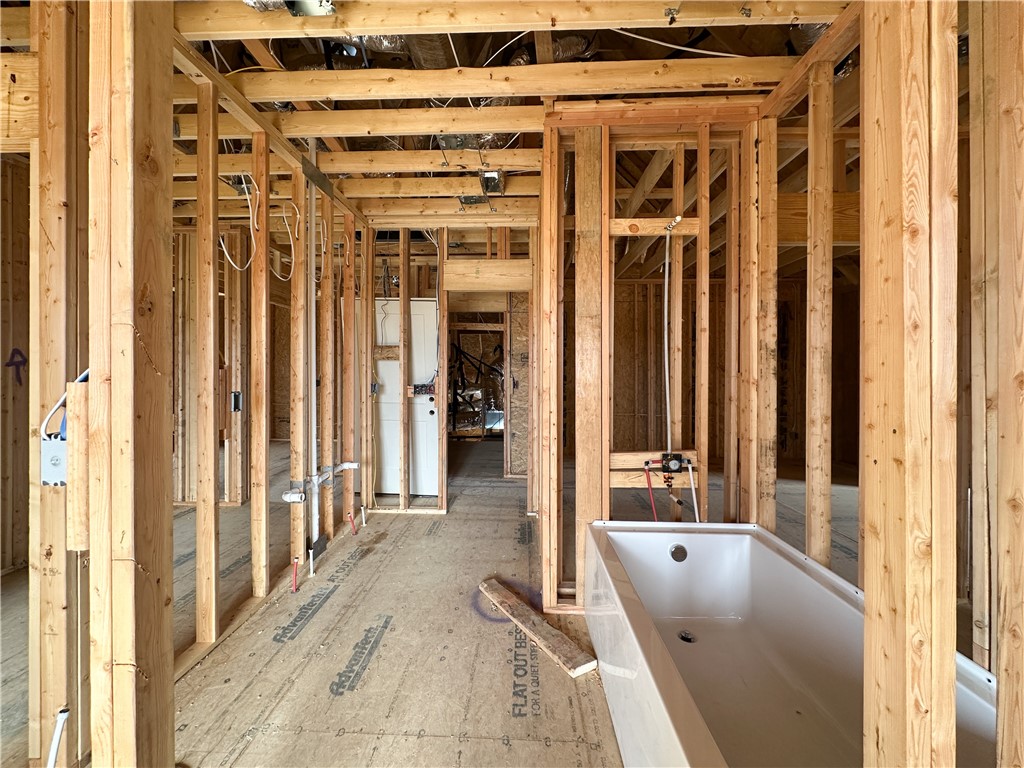 County Line Square - Residential