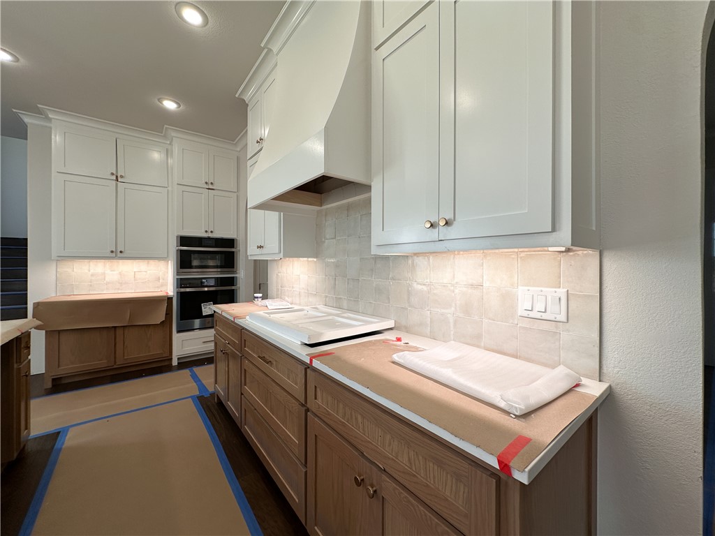 County Line Square - Residential