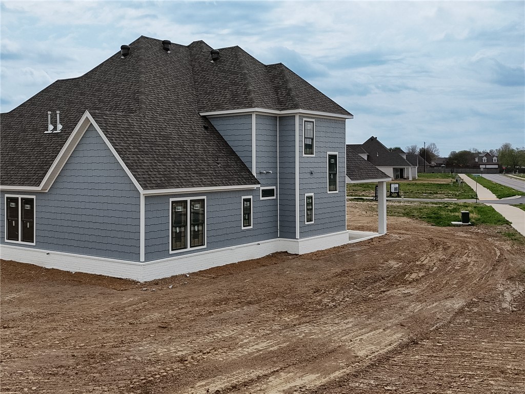 County Line Square - Residential