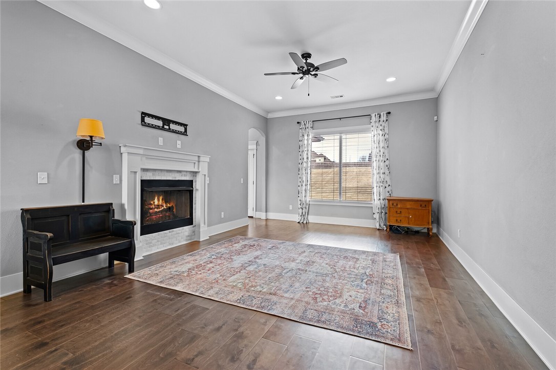 Waterford Estates At Hissom Ranch - Residential