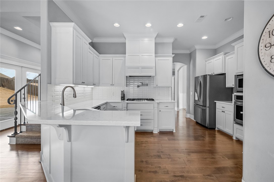 Waterford Estates At Hissom Ranch - Residential