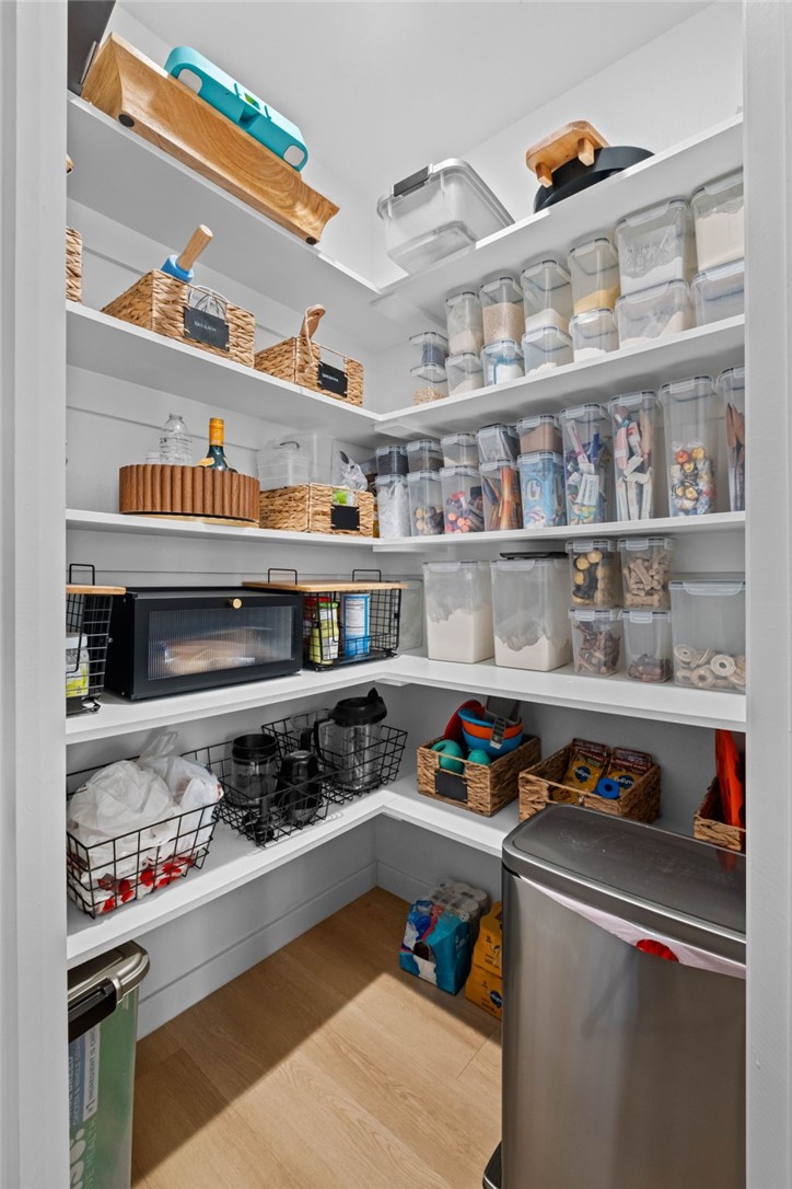 Cottonwood Place Sub Rogers - Residential Lease