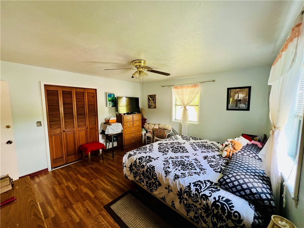 CIRCLE DRIVE - Residential