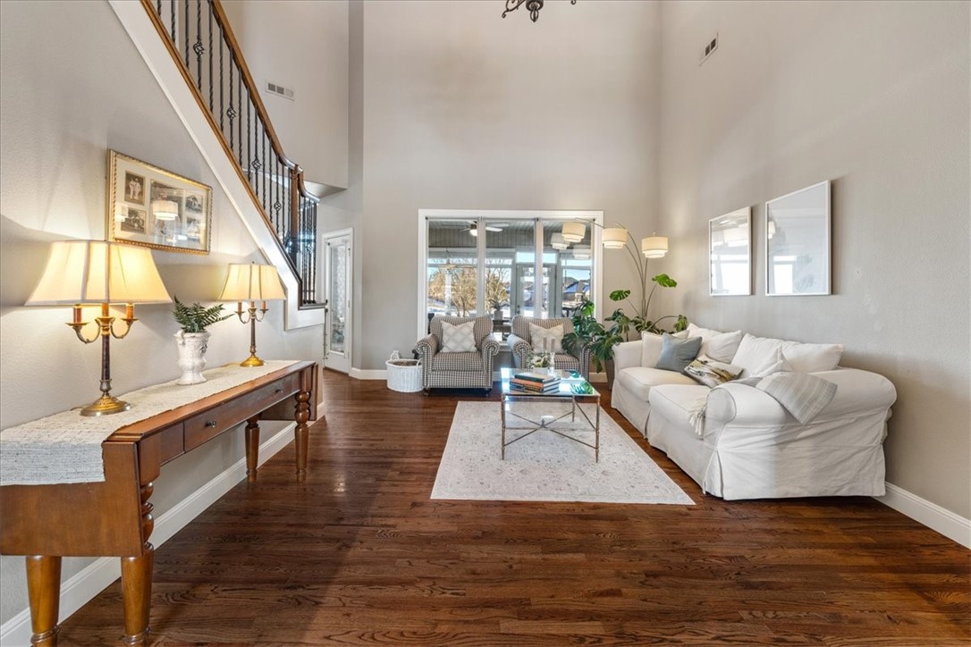 Shadow Valley Pud Ph Vii Rogers - Residential