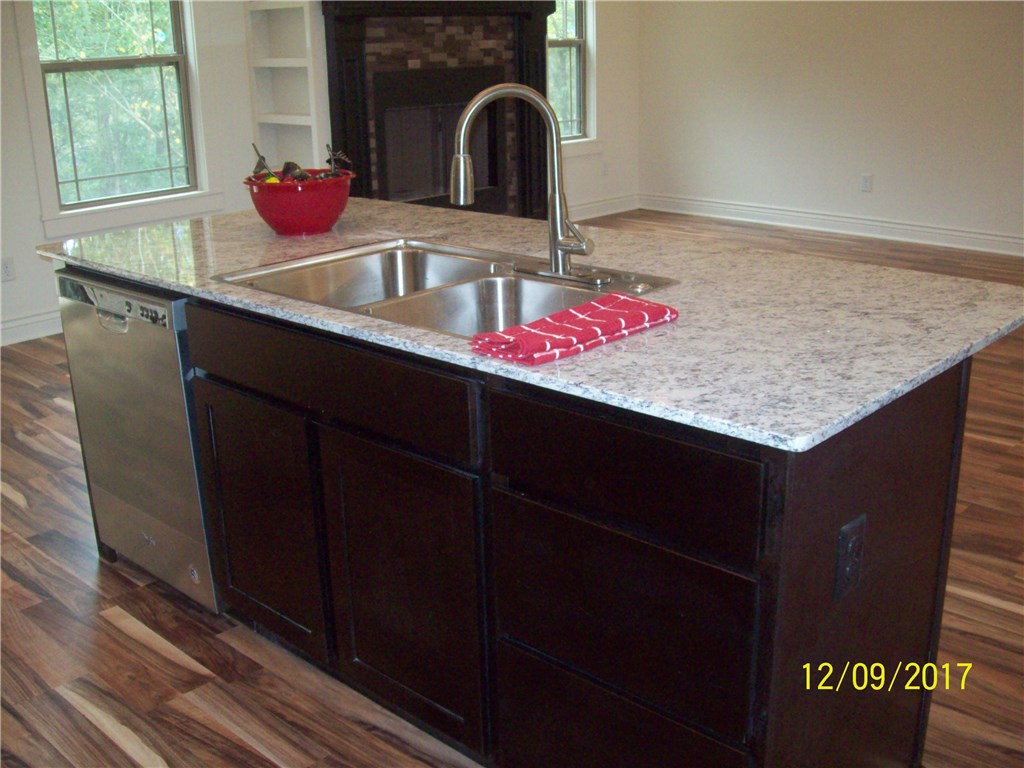 Warwick Sub Bvv - Residential