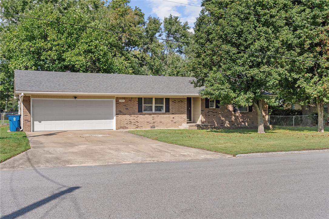 Southern Meadows 1st Add Bentonville - Residential