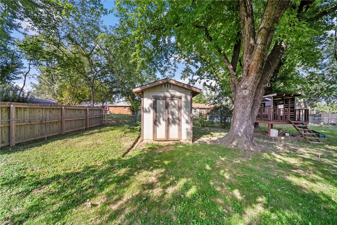 Southern Meadows 1st Add Bentonville - Residential