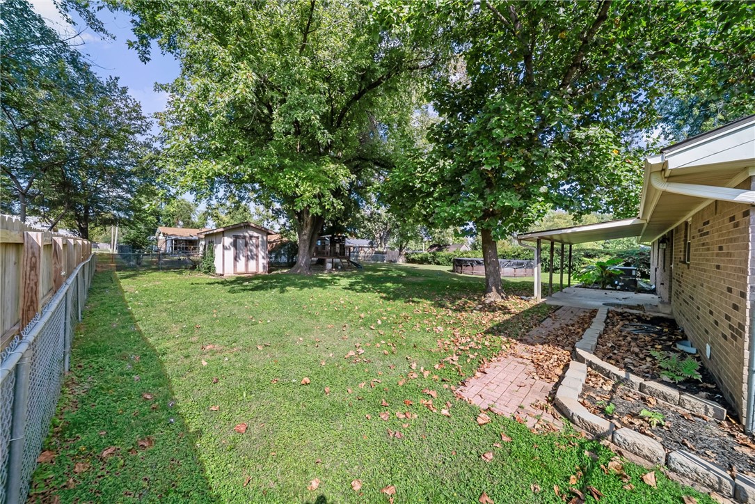 Southern Meadows 1st Add Bentonville - Residential