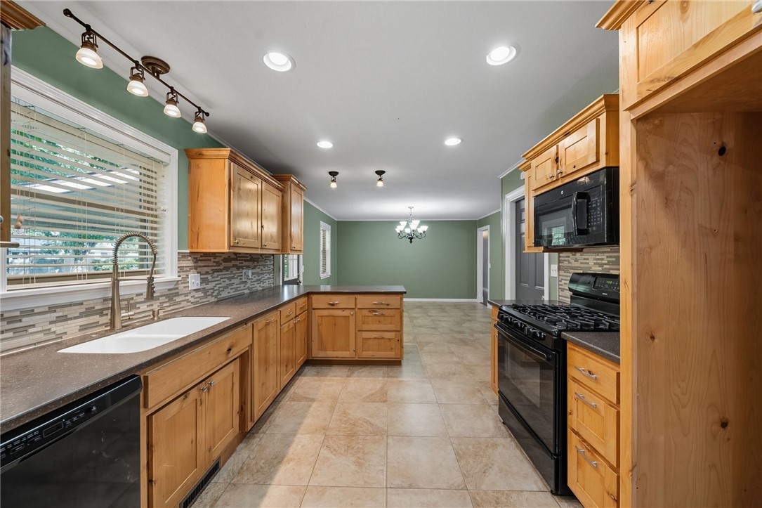 Southern Meadows 1st Add Bentonville - Residential
