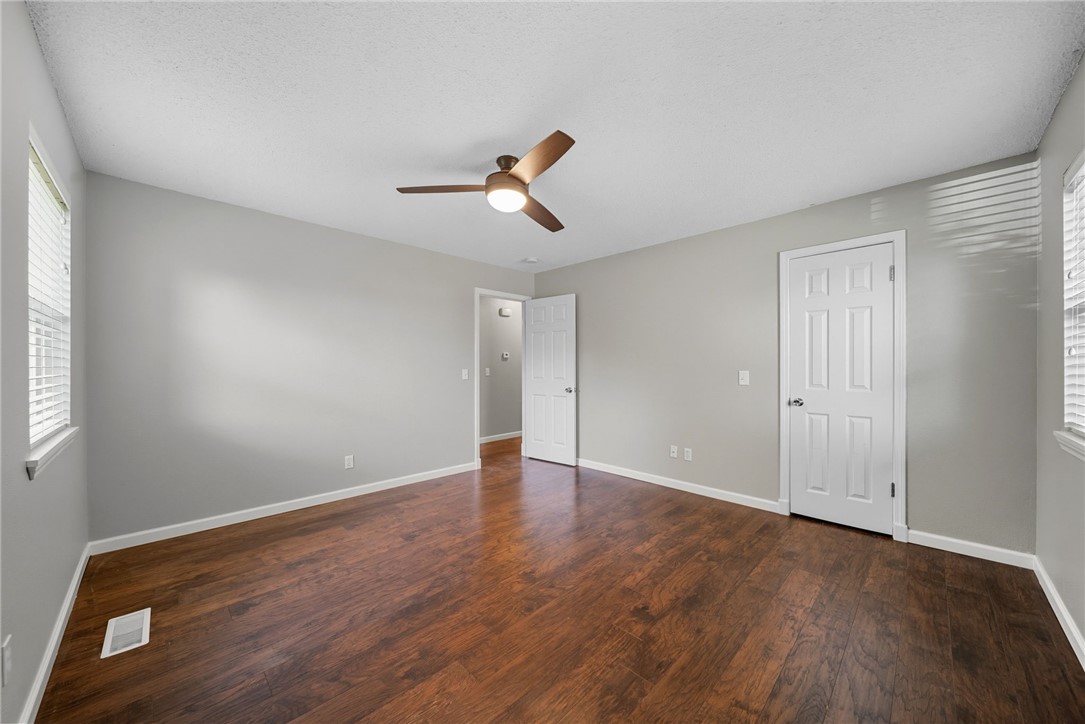 Southern Meadows 1st Add Bentonville - Residential