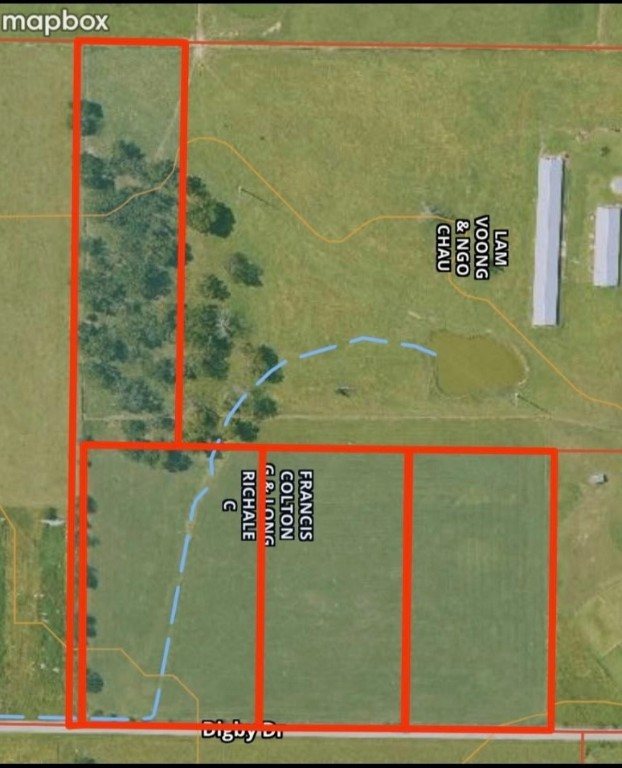 15± Acres Ready for Your Dream Estate or Development! Looking for the perfect place to build your dream home or invest in a prime development opportunity? This 15± acre property checks all the boxes! With all utilities—including fiber optic internet—available at the road, you can get started right away (septic needed). The seller is open to dividing the land into four separate lots, so whether you want all 15 acres or just 3+ acres for your custom estate, this property offers flexibility to fit your vision. Enjoy the best of both worlds: peace and privacy with quick access to everything Northwest Arkansas has to offer. You’re just 10 minutes from XNA Airport and 20 minutes to Walmart’s Home Office. This location is ideal for commuters, families, or anyone wanting a little more space without sacrificing convenience. Don’t miss out on this rare opportunity—bring your plans and make it yours!