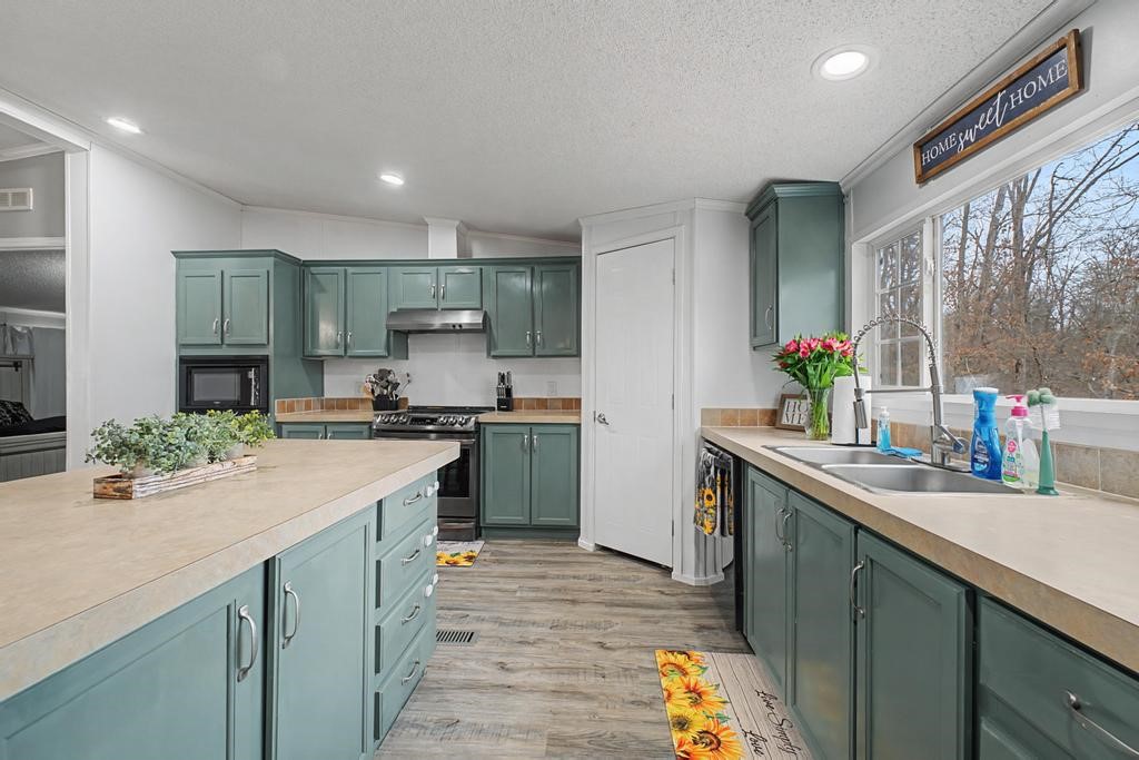 Leisure Hills - Residential