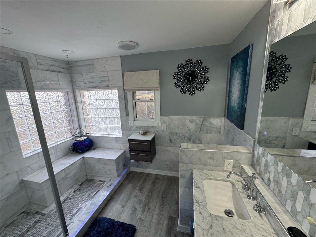 Little Hickory Meadows - Residential
