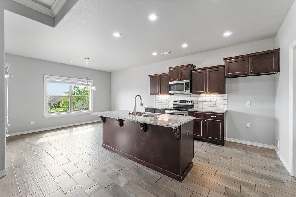 Bellewood Sub Centerton - Residential Lease