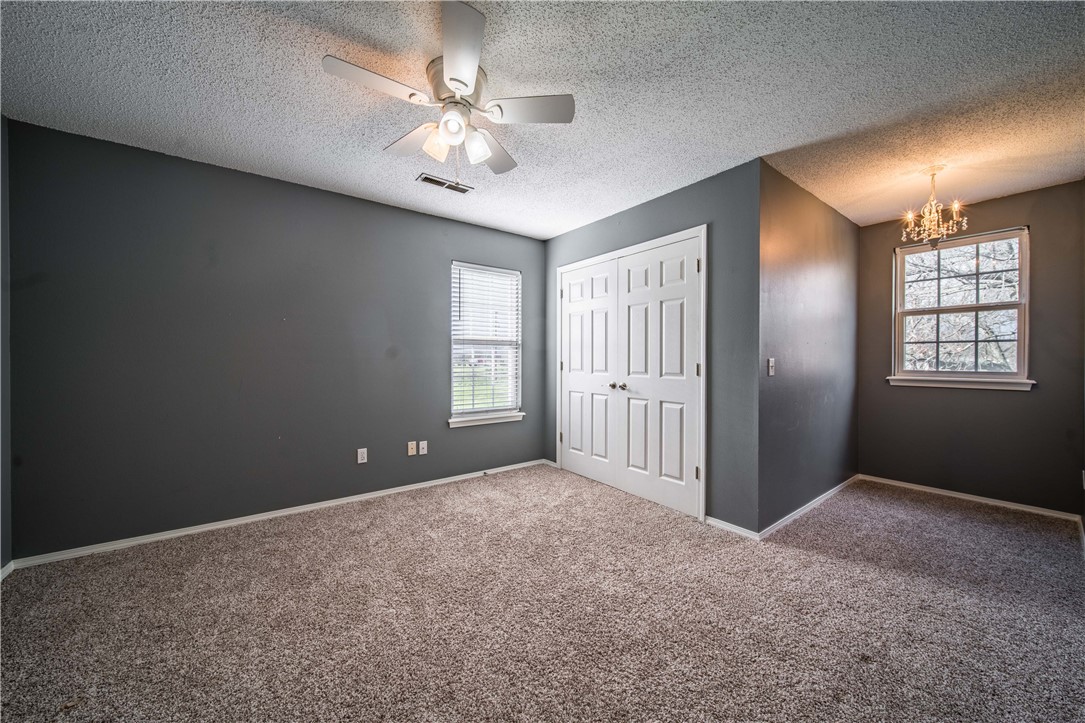 20-18-30-Springdale - Residential