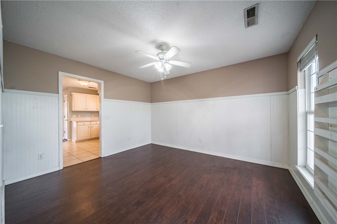 20-18-30-Springdale - Residential