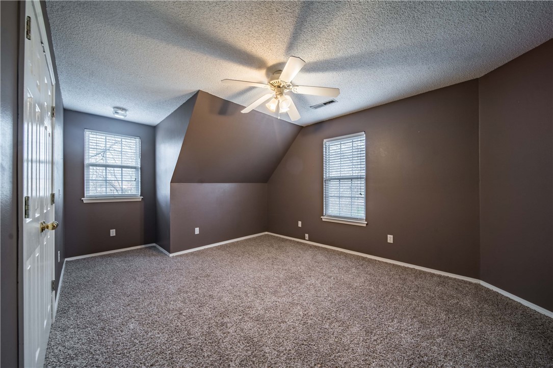 20-18-30-Springdale - Residential