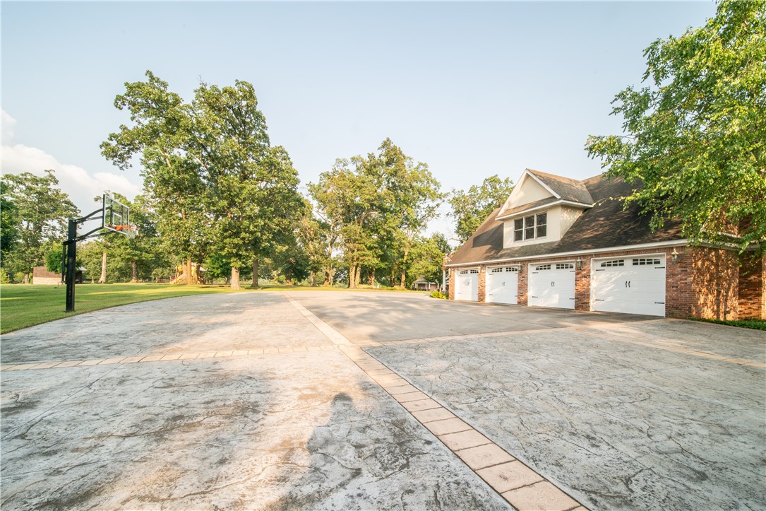 11-19-32 - Residential